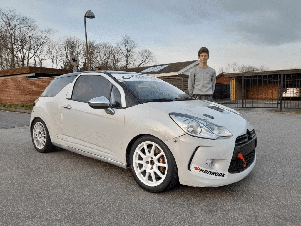 Endnu en ung kører vælger DS3 Cup
(Foto: Oliver Larsen Racing)